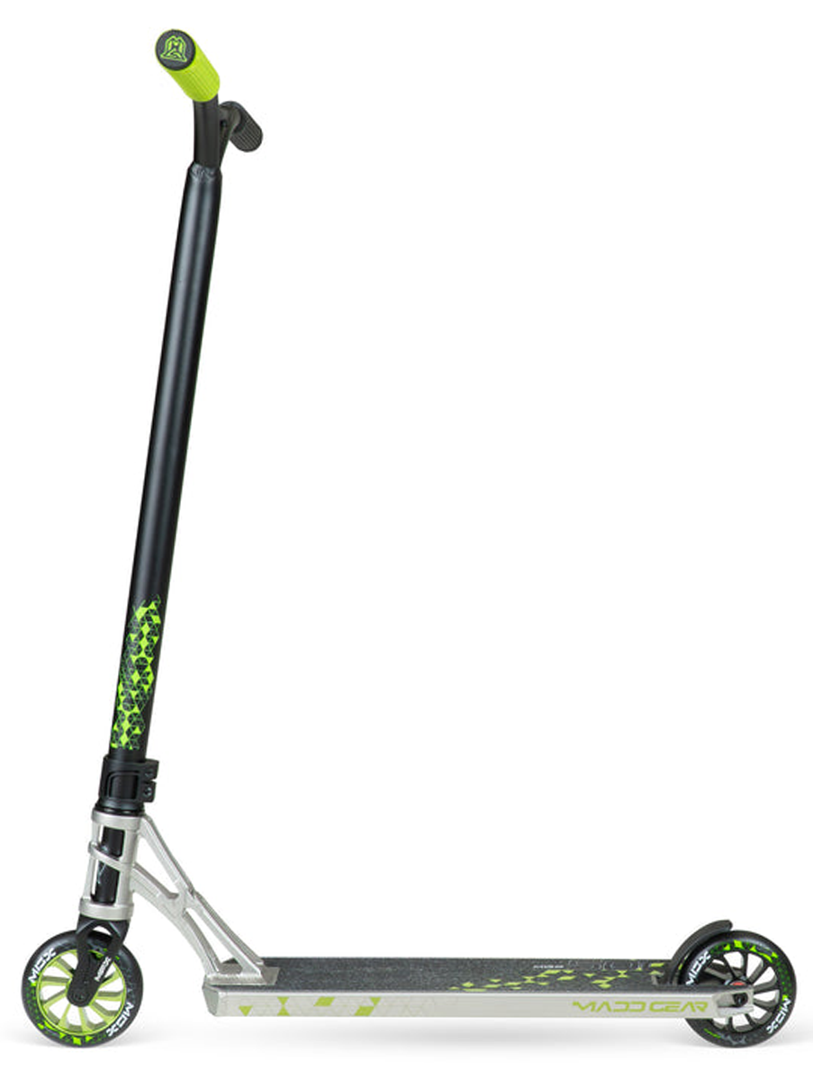 Madd Gear MGX 500 Pro Scooter