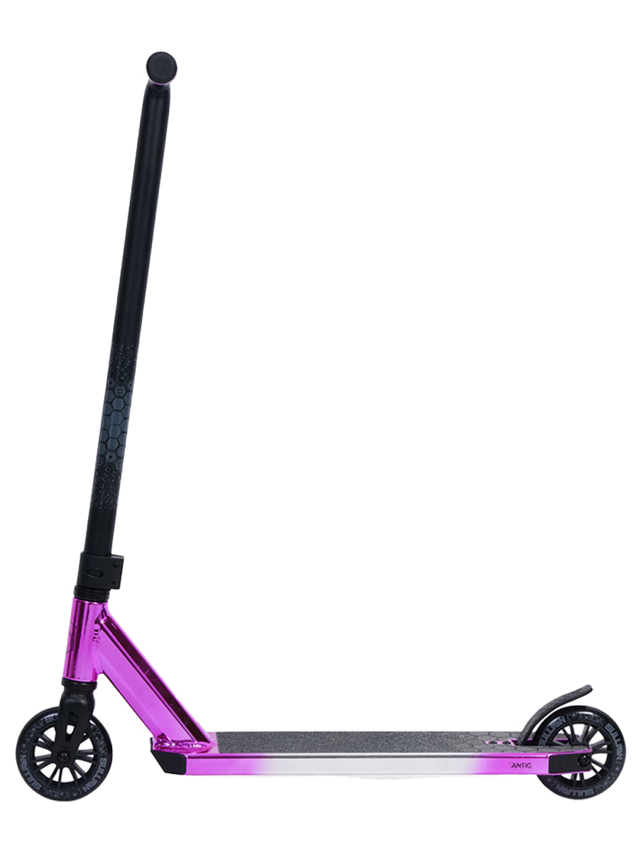 Sullivan Antic Pro Scooter