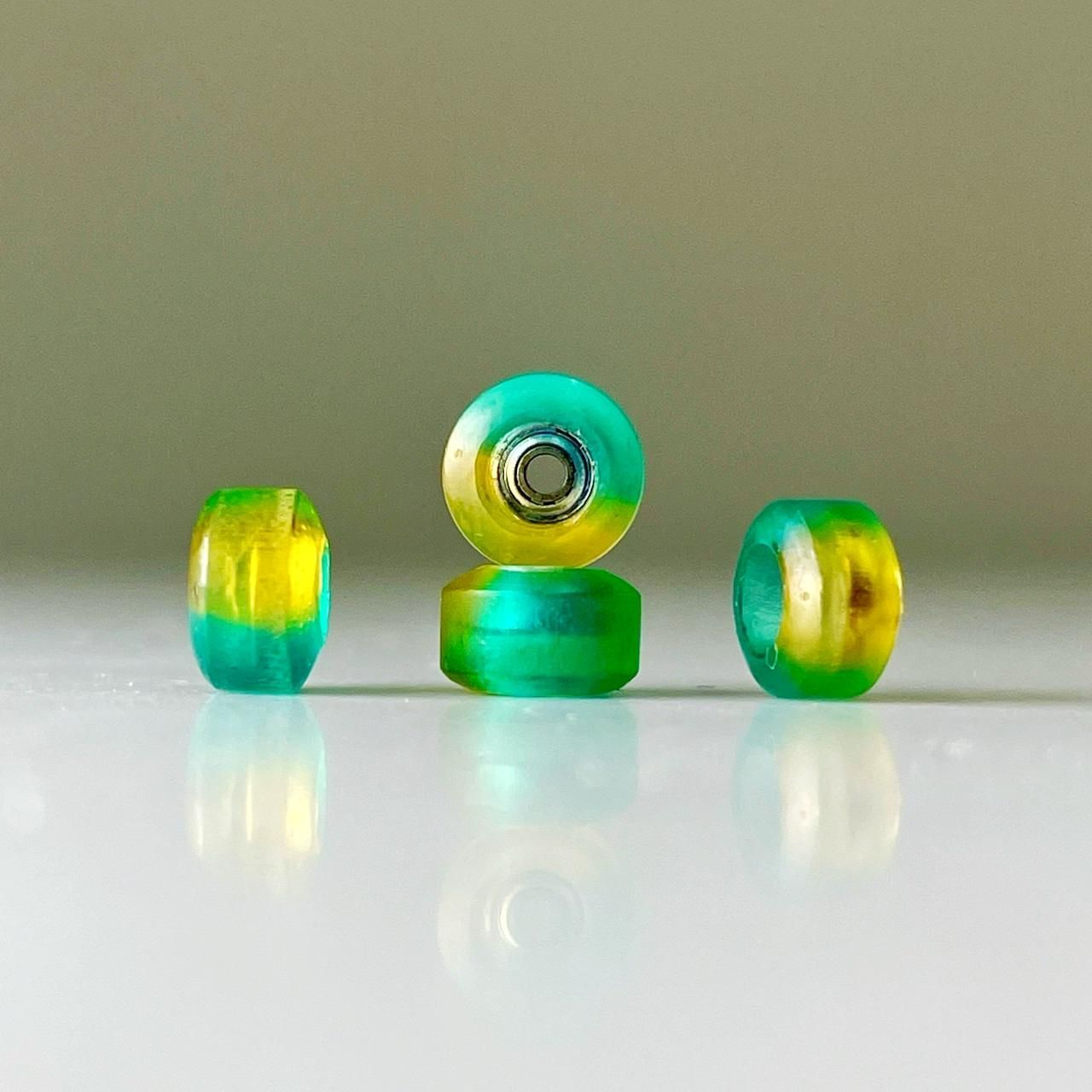 UAG Fingerboard Hack Birth Wheels - Street