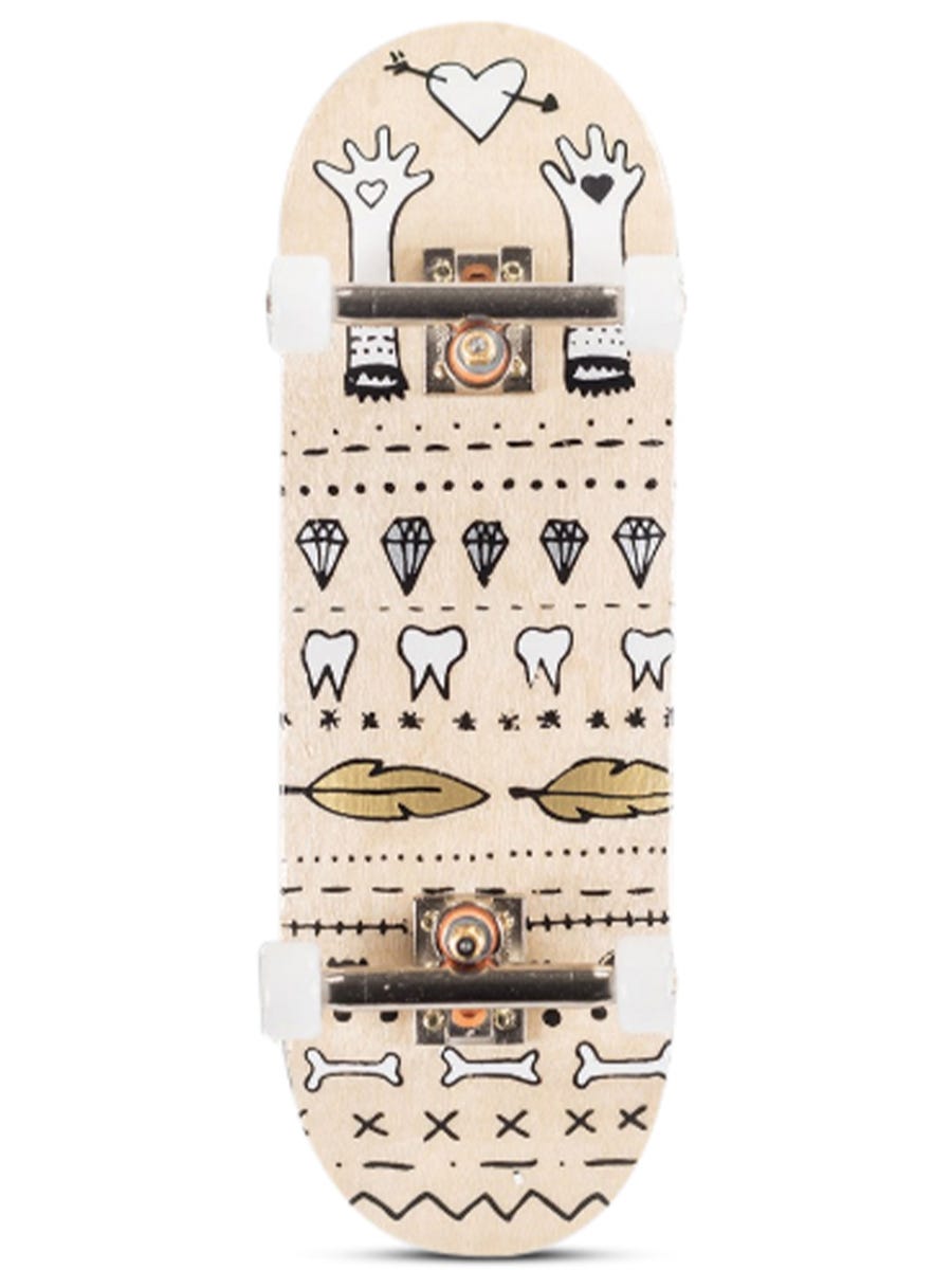 Berlinwood Fingerboard Complete EnVoyage Hearts