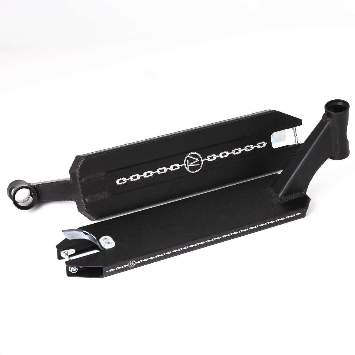 TV x Apex Chained Deck