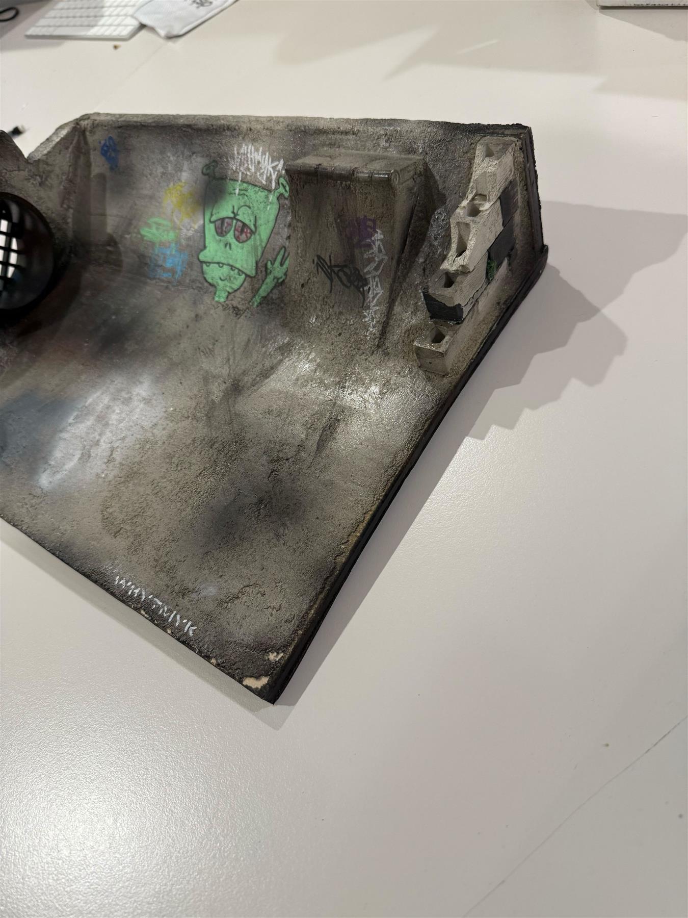 Clearance WhytMykConcrete Fingerboard Ramp - Mini Ditch - Left