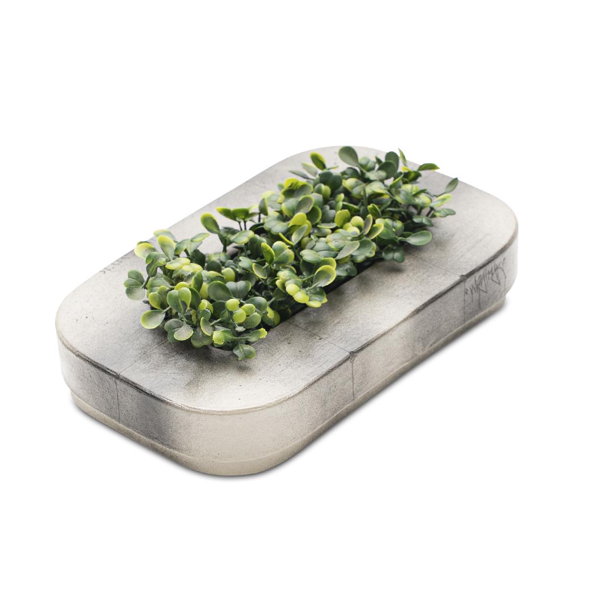 WhytMykConcrete Fingerboard Ramp - Plaza Bench