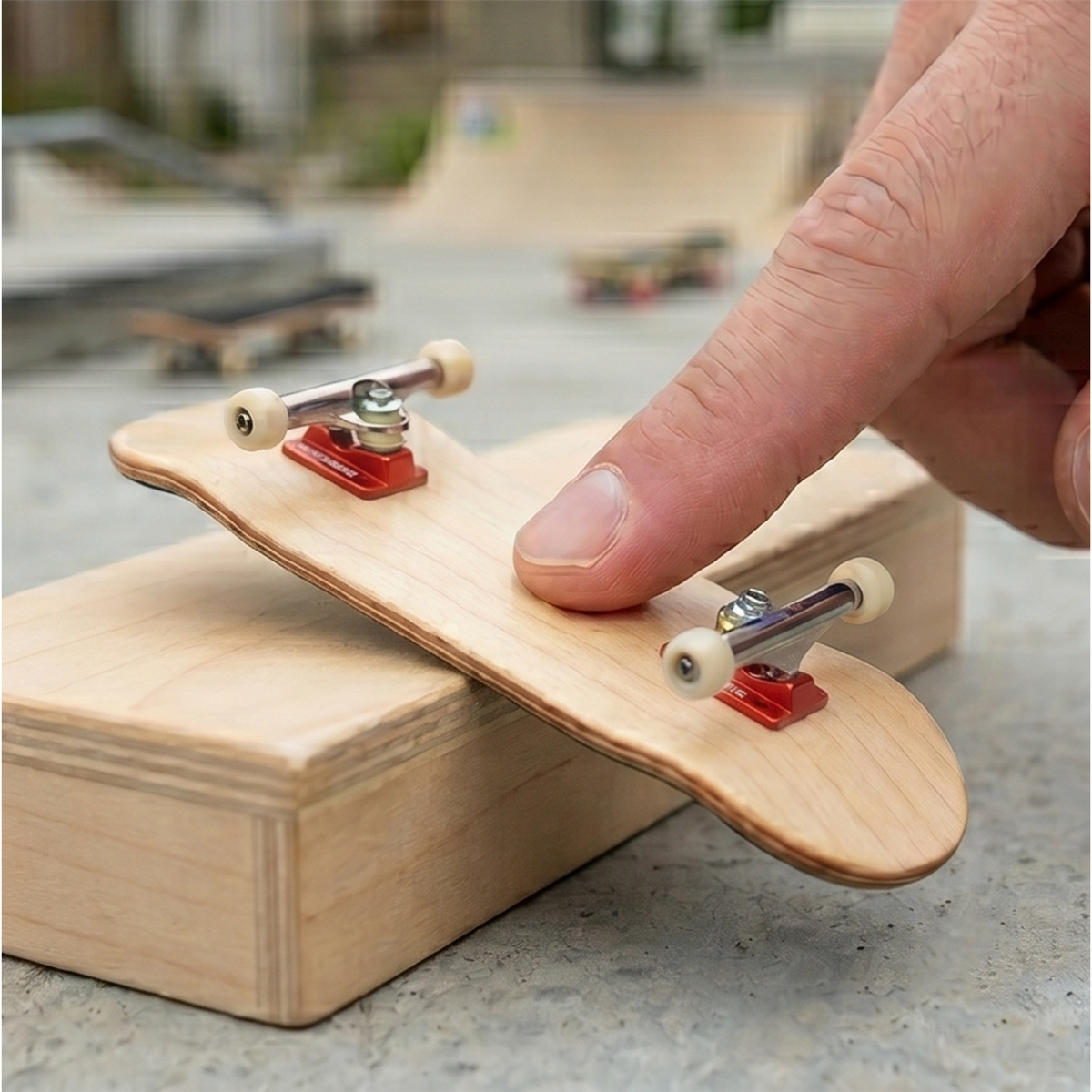 Dynamic Fingerboard Dual Bearing Trucks - 36mm
