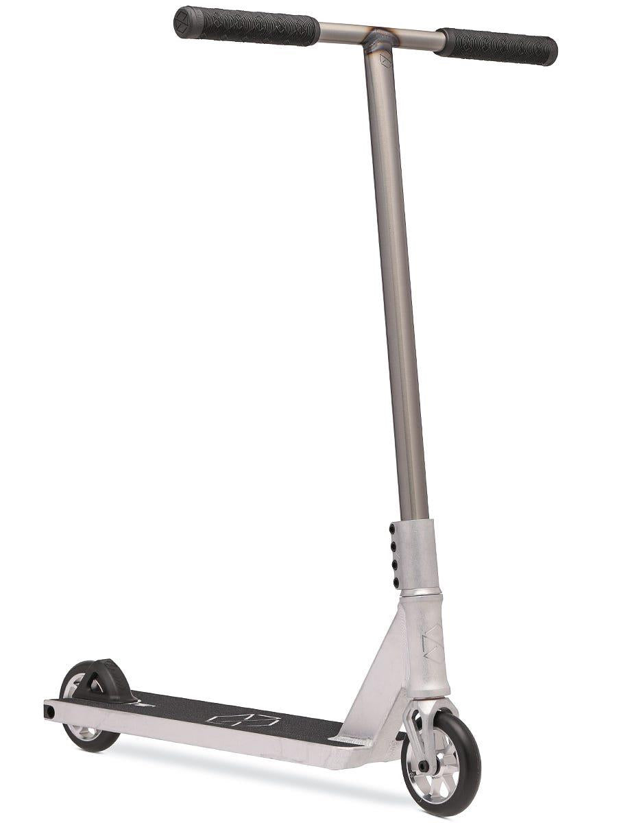 Native Stem Pro Scooter – The Vault Pro Scooters