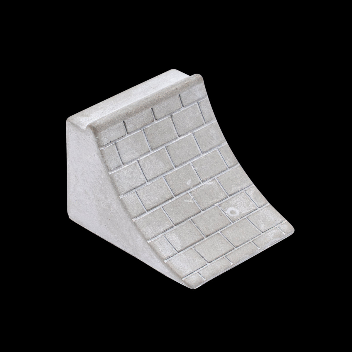 GGC Fingerboard Ramp - Pocket Concrete Quarter