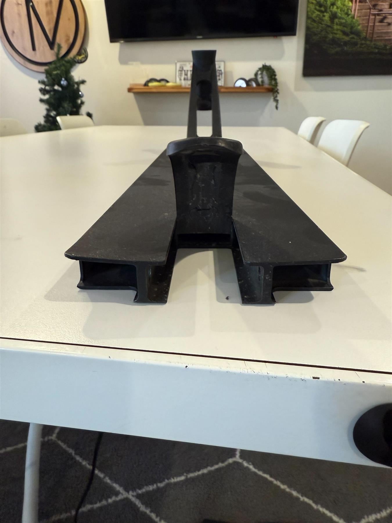 Clearance Root Industries Air V2 Deck - Black / 22"