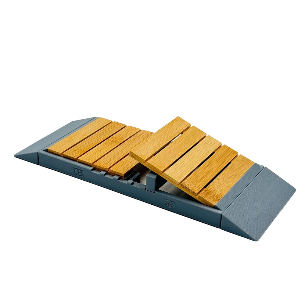 DecentBit Fingerboard Ramp - Sesh Blocks Pallet Kicker