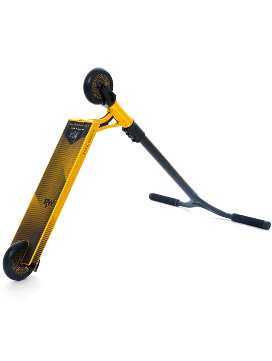 Nitro Circus R-Willy Official Pro Scooter - 560mm