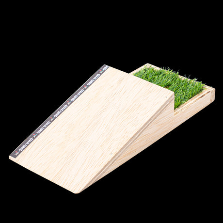 Ollie Fingerboard Ramp - Kicker Gap over Grass