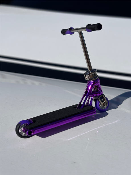 Tail Whip PRO V2 Street Finger Scooter