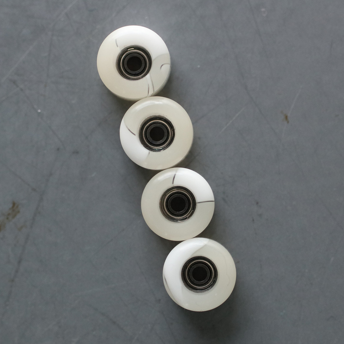 FlatFace LE Street Shape Fingerboard  Wheels - Glaze Swirls