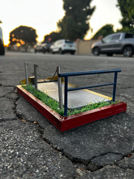 WhytMykConcrete Fingerboard Ramp - The Spot