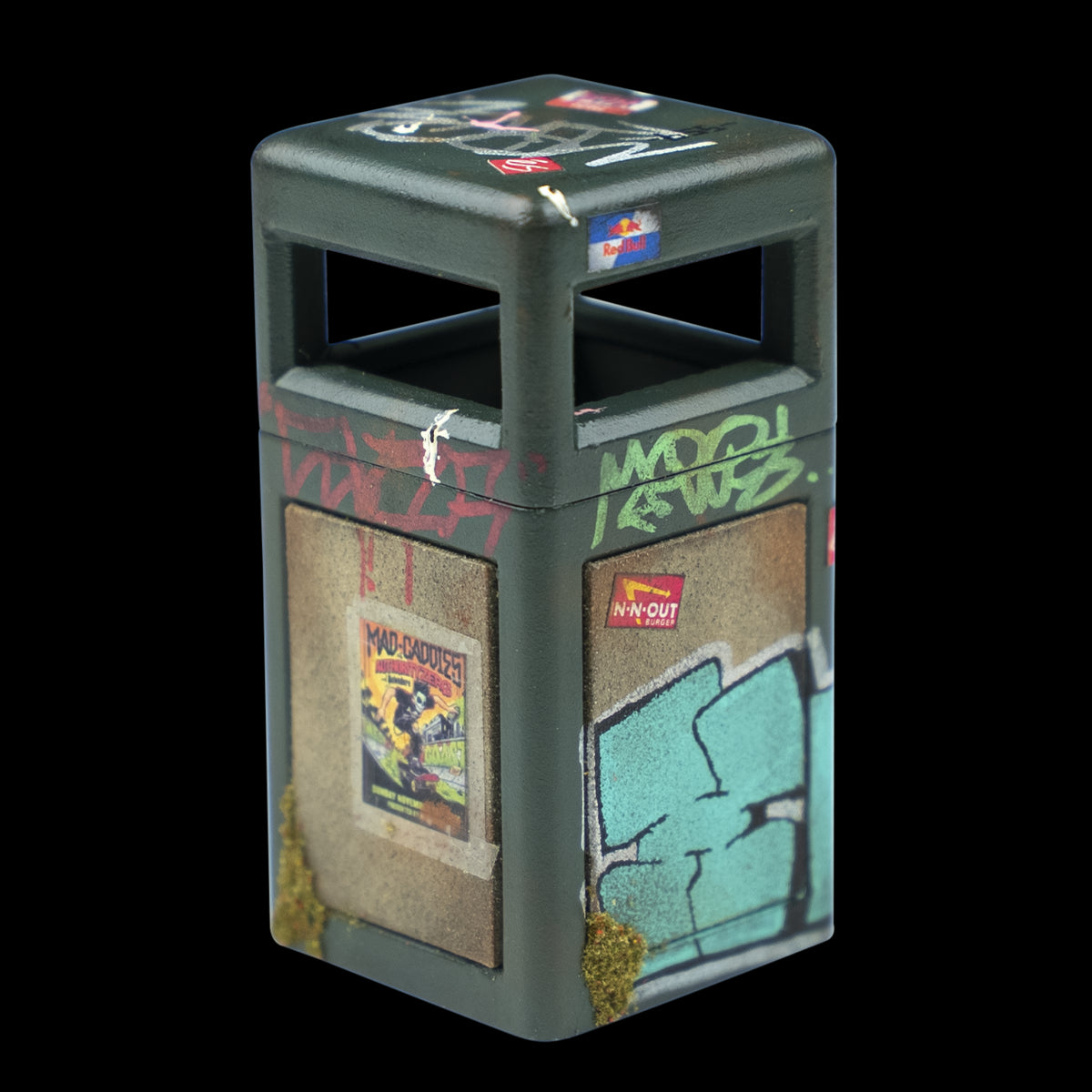 High Level Ramps Fingerboard Ramp - Trash Can 2.0 w/Lid