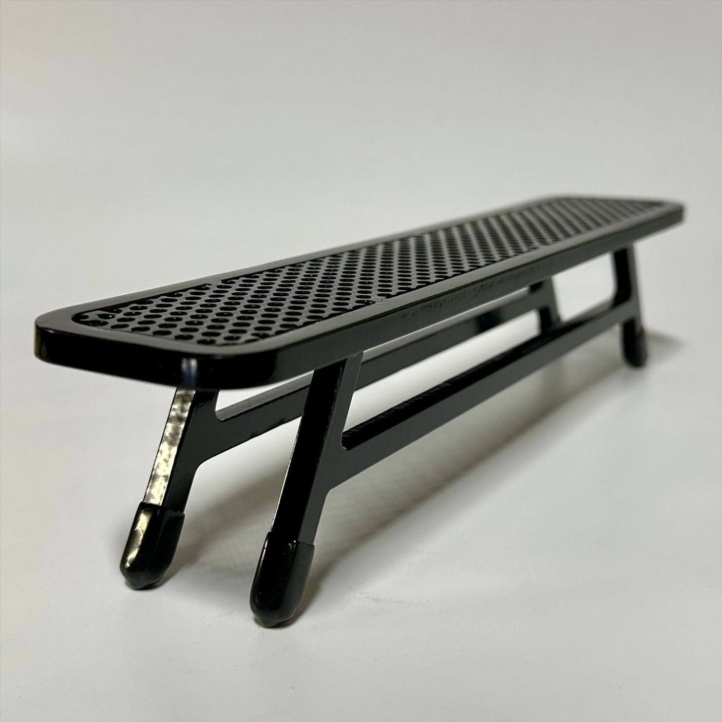 Grind Right Fingerboard Rail - School Yard Bench