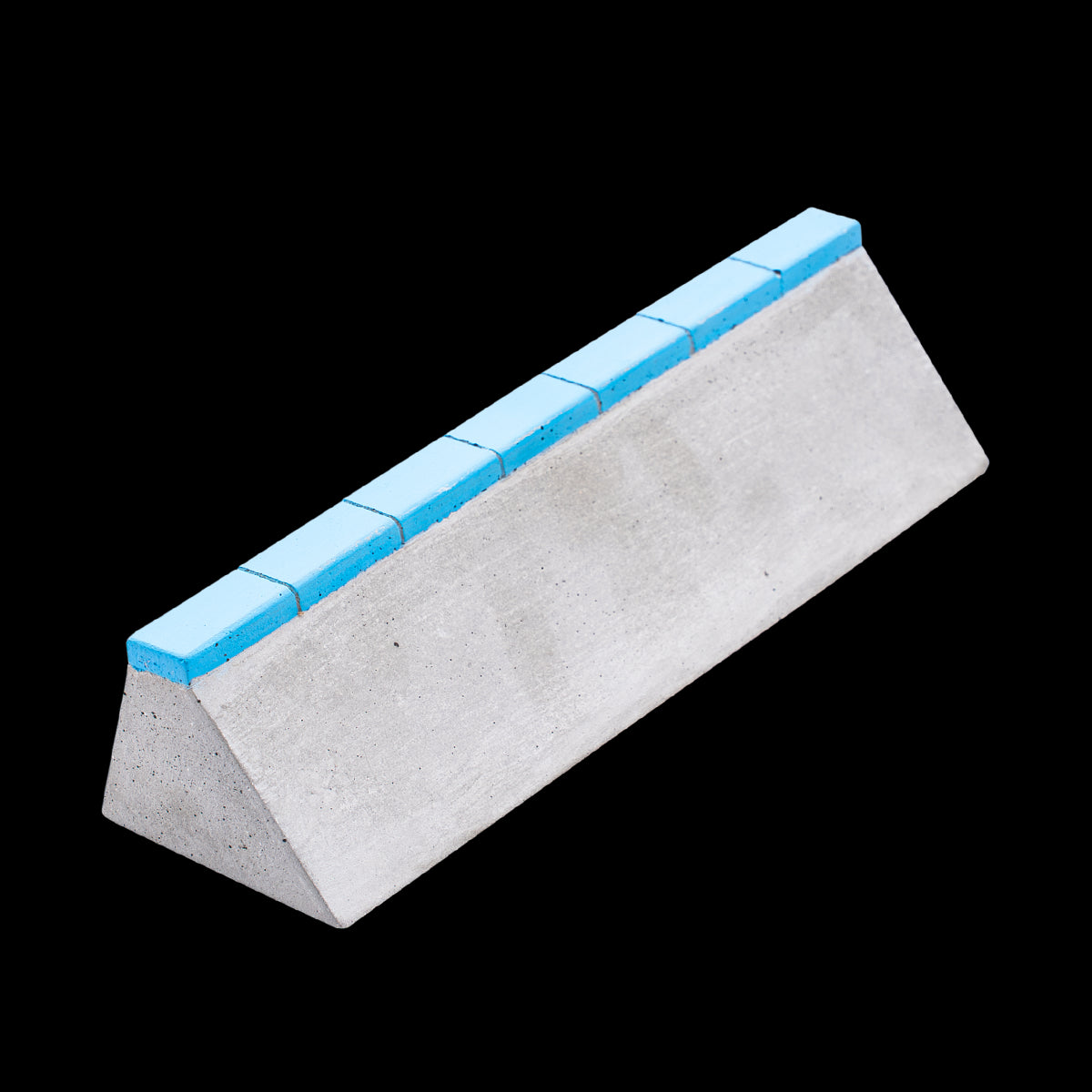 Ollie Fingerboard Ramp - Delta Blue