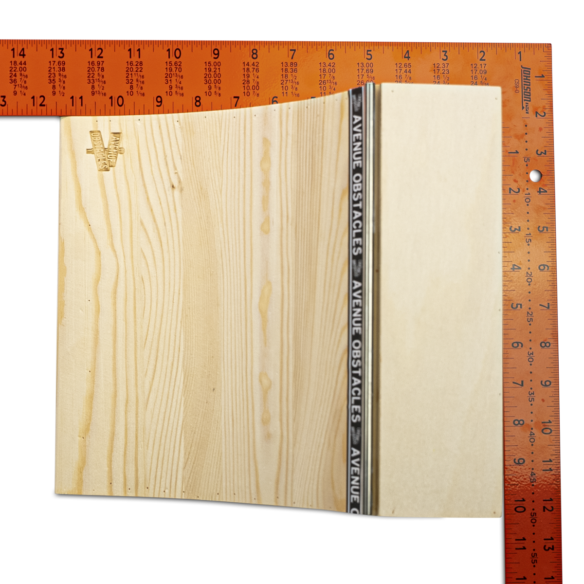 Avenue Fingerboard Ramp - Classic Washington