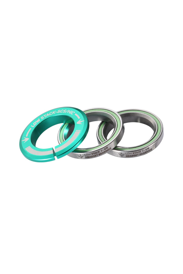 color:teal