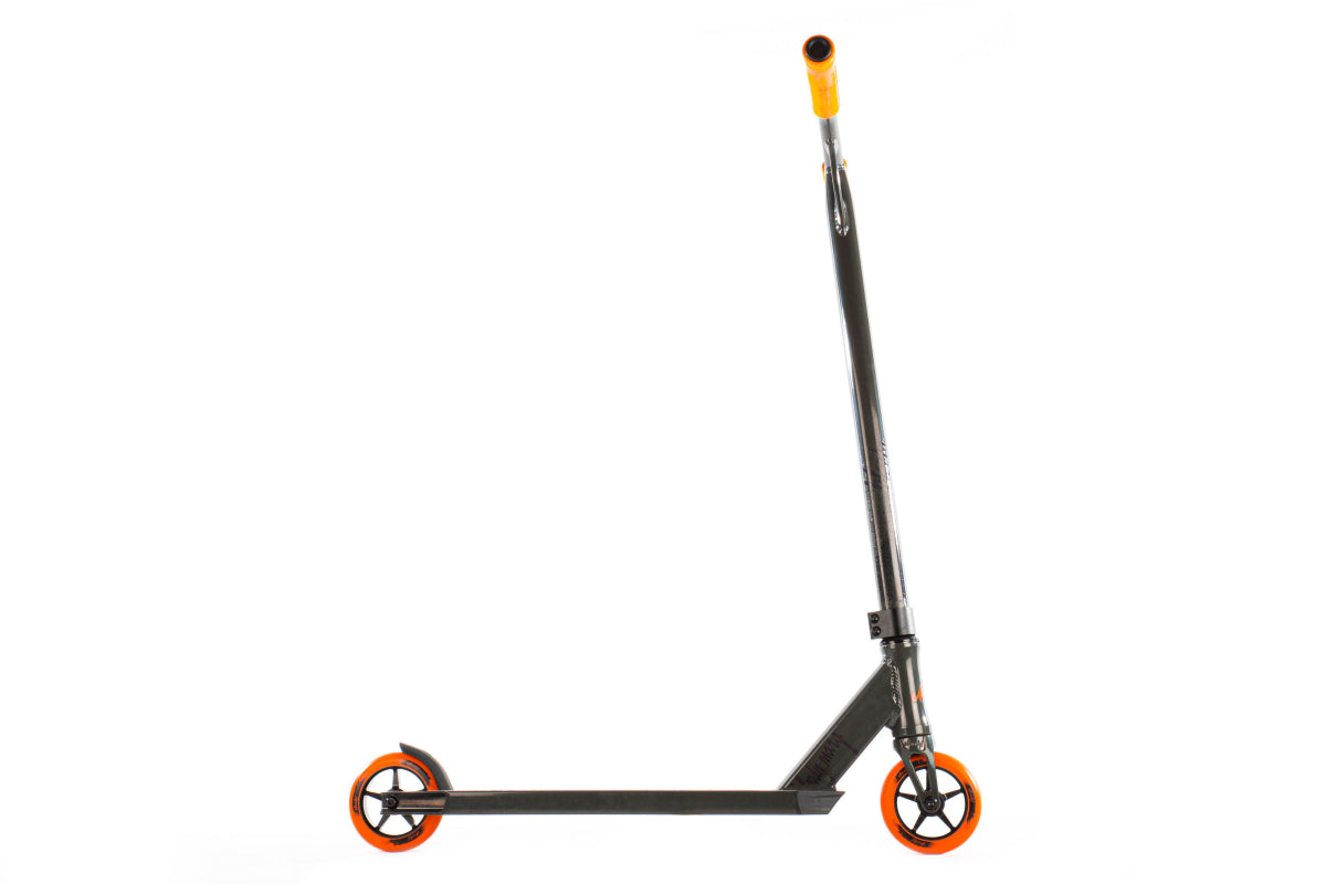 ブラッディマリーEnvy 16号 Patinete Versatyl Bloody Mary V2 Pro – The Vault Pro Scooters